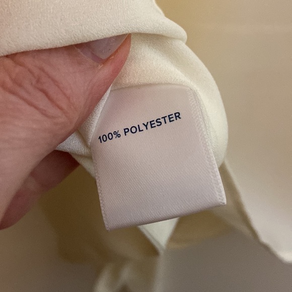 Evereve Allison Joy Scallop Neck Top, size S, EUC - Picture 6 of 6